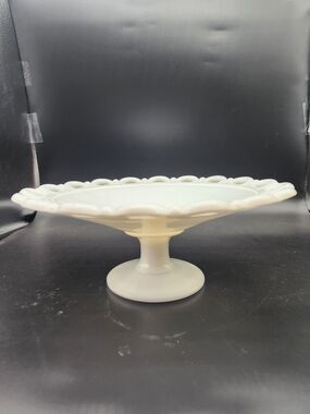 Vintage Anchor Hocking White Milk Glass Pedestal Fruit Bowl Or Cake Plate